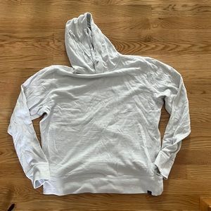 White faherty sweatshirt  size medium